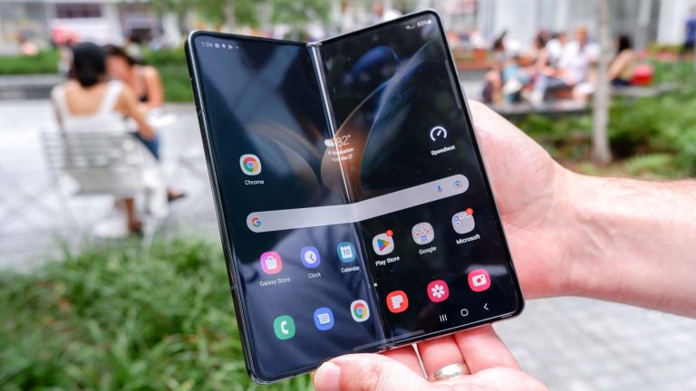 Samsung Galaxy Z Flip5 Samsung Galaxy Z Fold5